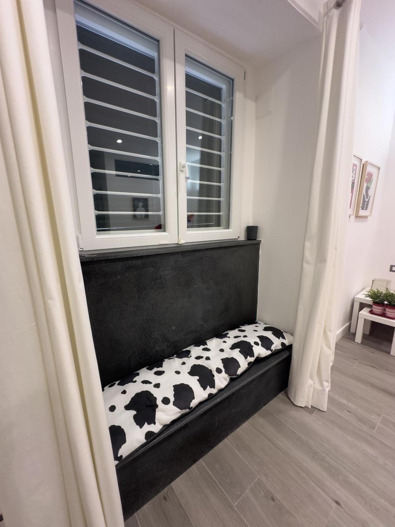 Casa Carolina Apartment Наполи Екстериор снимка